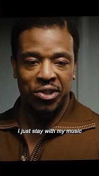 He's already 34 years old, yet he still asks his father to lend him $10. #film#shorts