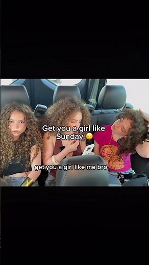 Get you a girl like Sunday 🤭 #kalogerassisters #sundaykalogeras #elianakalogeras