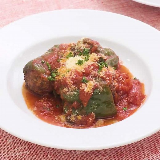 じゅわっとジューシー♪ 肉詰めピーマンのトマト煮のレシピ動画・作り方 | デリッシュキッチン