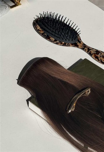 Invisible Clip-Ins: Seamless Hair Extensions for Thin Hair