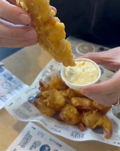 85K views · 932 reactions | So good it’ll make ye say “Shiver me tenders!” ‍☠️ #LongJohnSilvers #Chicken #LegendaryBites #ThatFirstBiteFeeling | Long John Silver's | Facebook