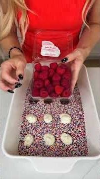 Quick and easy candy! #candy #recipe #foodhacks #sweets