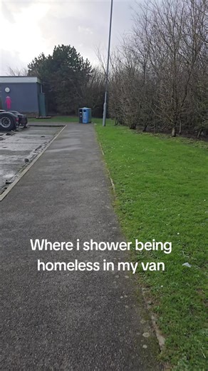 Found a good spot for me to have a shower for free #help #homeless #mentalhealth #vanlife #fyp