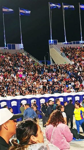 SHAKIRA QUINTA FECHA DE CONCIERTOS EN EL SALVADOR