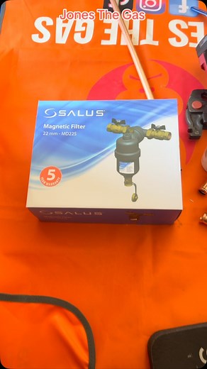 “Protect your boiler like a pro 🔧🛡️ The Salus MD22S heating filter keeps sludge and debris out so your system runs smooth and efficient 💨🔥 #HeatingEngineer #SalusSmart #BoilerProtection” @salus_controls | Jones the Gas