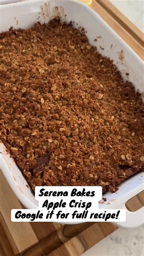 Easy Apple Crisp with a buttery oat topping is a favorite fall...