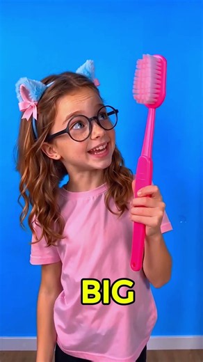 Big and Small Objects Comparison with Young Girl