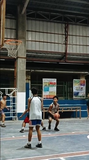 That euro step was cold 🥶 #basketball #basketballshorts