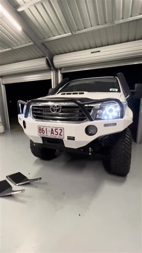 Enhance Your Toyota Hilux with Muzz Bar N70 Accessories
