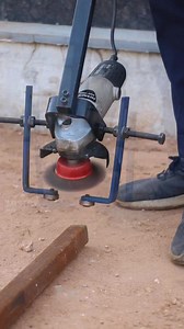 Rusty metal pipe cleaner | Mistry MakeTool