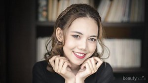 Lakukan 5 Perawatan Wajah Alami ini Bisa Bikin Glowing dalam 7 Hari!