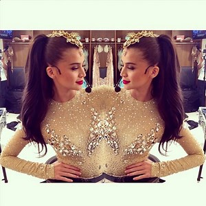 Anne Curtis concert: What she lacked in talent, she made up for in costumes | Coconuts