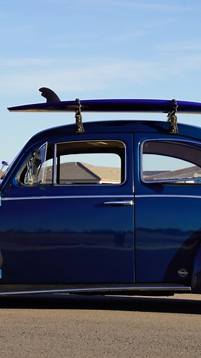 Slammed. Static. Safari life. 💨 This vintage Volkswagen sits low on big 555 wheels, every line tucked just right. Safari windows all the way around — front, sides, and rear — letting the desert breeze roll straight through. No trailer. No trailer queen vibes. Just classic metal, old-school style, and the sound of that air-cooled motor doing what it was built to do. It’s not just a car — it’s a lifestyle. #Driven60VW #VintageVolkswagen #AirCooledVW #SlammedVW #SafariWindows #555Wheels #VWLifesty