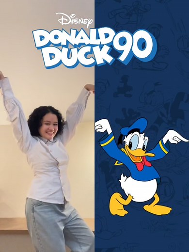 SELAMAT ULANG TAHUN DONALD BEBEK! 🎂 Inilah bebek yang telah menghibur kita sejak tahun 1934! 🎉 Untuk merayakan kesempatan istimewa ini, kami memberikan tote bag edisi terbatas Donald Duck 90 tahun. Yang perlu kamu lakukan adalah menari duet dengan Donald Bebek menggunakan filter AR, bagikan videomu dan beritahu kami sifat kepribadian Donald Bebek yang paling kamu sukai untuk mendapatkan kesempatan menang! Cara berpartisipasi: - Lakukan tarian bersama Donald Bebek mengikuti urutan tarian di fil