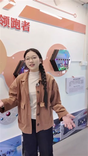 #edtech #codingrobots #weeemake #knrpa2025 | Lumi Xu