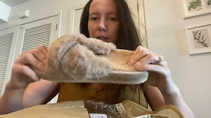 Watch Cutest & Comfiest Slippers! Pamper Your Feet. on Amazon Live
