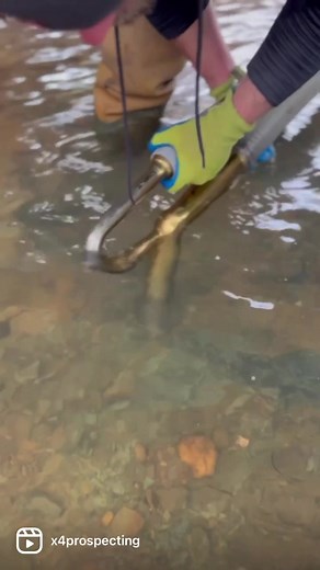 Gold Dredge Prospecting - underwater action #goldmining #goldrush #prospectinggold #goldprospecting #gold #mininggold #prospecting #goldmine #dredge #mining #dredger @Internal Compass of NC