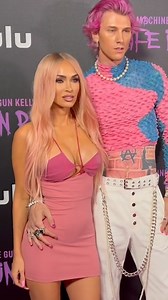 Megan Fox with her bf 😍😍😍 #MeganFox #machinegunkelly | Movie Mood