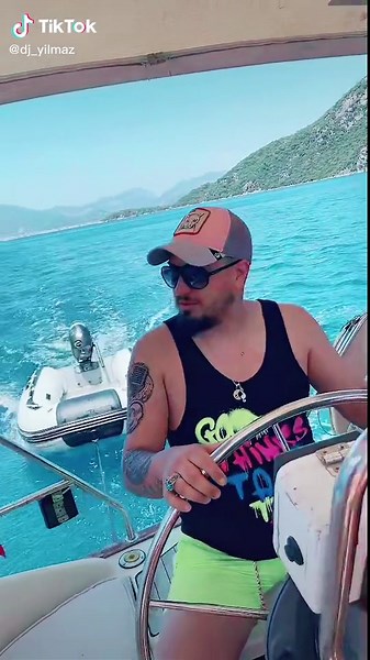 DJ Izzet Yilmaz Paradise at Marmaris