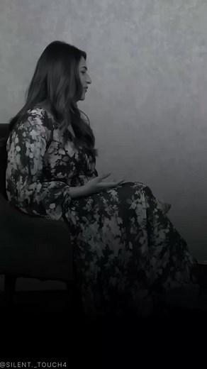 Sandhya Raaz on Instagram: "#viral #trending #reels Mercury's sidereal year (88.0 Earth days) and sidereal day (58.65 Earth days) are in a 3:2 ratio. This relationship is called spin–orbit resonance, and sidereal here means "relative to the stars". Consequently, one solar day (sunrise to sunrise) on Mercury lasts for around 176 Earth days: twice the planet's sidereal year. This means that one side of Mercury will remain in sunlight for one Mercurian year of 88 Earth days; while during the next o