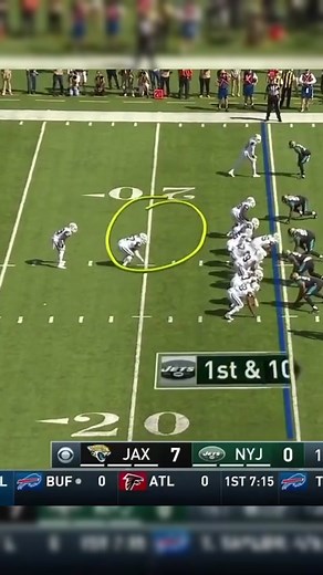 NFL „Crazy“ Moments 🤯 #nfl #nflbucketz #nflfootball | tyreek hill