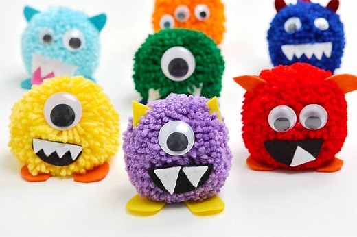Pom Pom Monsters | DIY Cute and Easy Monster Craft
