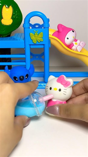 Here’s your Boba Hello Kitty and Friends! ❤️🧋