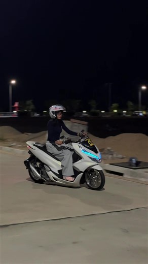 Night Mode Experience of PCX 150