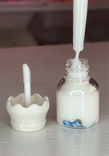 Delicious Lip Gloss Recipes to Try at Home