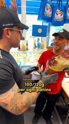 Donato mi insegna a fare un panino!🍔🥩 - Steven Basalari