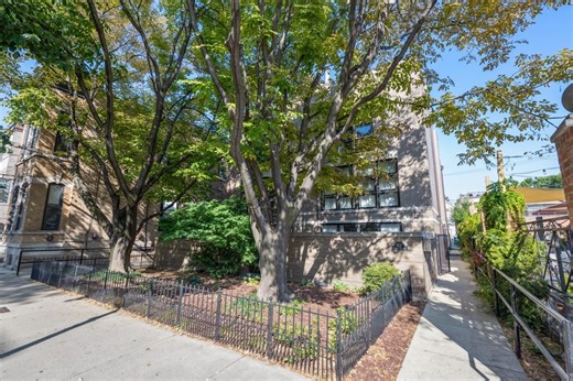 1717 N Halsted St #C, Chicago, IL 60614 - MLS 12593792 - Coldwell Banker
