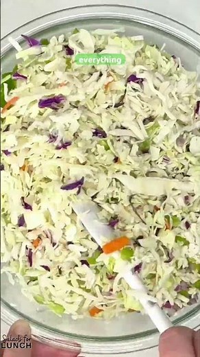 Classic Creamy Coleslaw #recipe #coleslawsalad #salad
