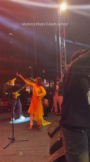 #mahirakhan #asimazhar | Mahira Khan