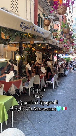Where to Eat in Naples: Quartieri Spagnoli