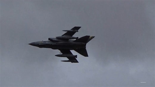 The gold star tornado pass that stunned the Mach Loop