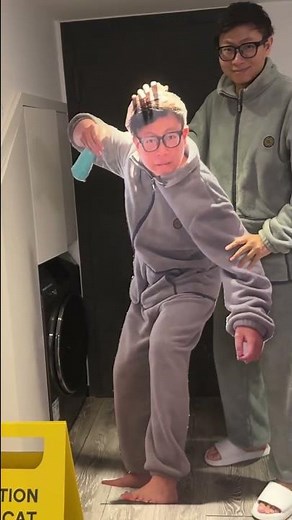 【#PuPu噗噗】一招根治猫咪挠门! #新手养猫指南 #万物可爱计划