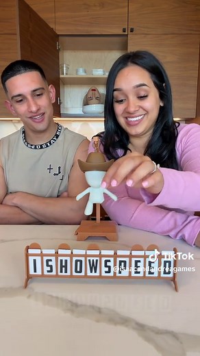 Wait for It🤣😂 #viral #couple #games | Ishowspeed