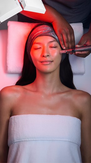 dermalogica on Instagram: "A supercharged #skintreatment with no downtime??? Our #Luminfusion treatment is a supercharged skin service which takes luminosity to a whole new level - drawing on the use of nanoinfusion with the Dermalogica Pro Pen and professional-grade exfoliants and masques. This 45-minute service takes a unique approach with advanced exfoliation stacking, nanoinfusion technology, and LED light therapy. Book a Luminfusion near you at dermalogica.com ✨"