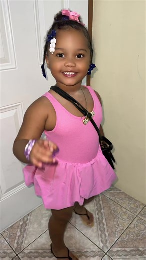 Thee_.original_.browning (@thee_original_brown_suga)’s video of cute baby