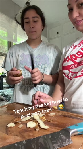 How to Properly Peel Potatoes: A Guide for Beginners