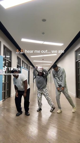 Silly behaviour #fyp #EasterTreats #trendingvideo