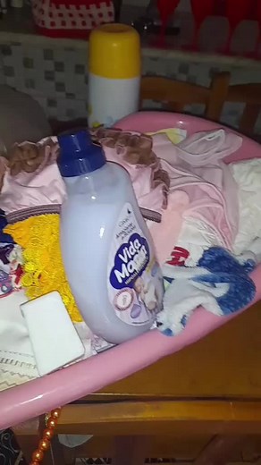 Hand-Washing Clothes: A Step-by-Step Guide