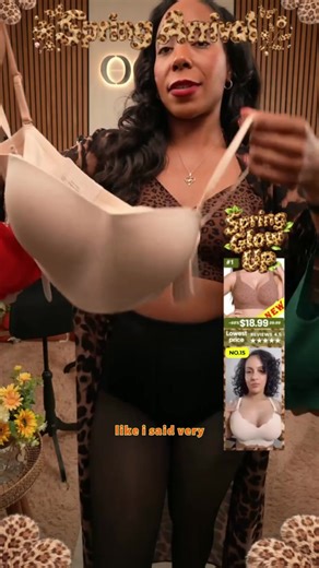 OEAK Womens Strapless Bras Wireless Non-Slip Tube Top Push Up Bralette Seamless Padded Bandeau Bra Everyday Convertible Bra