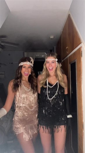 Explore the Charm of Flapper Girls this Halloween