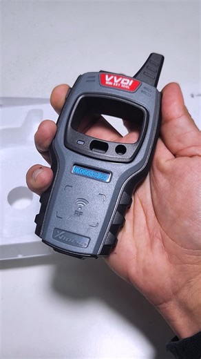 Key Code Argentina on Instagram: "🚗 La Xhorse VVDI Mini Key Tool es la herramienta ideal para los cerrajeros automotrices que buscan programar llaves de manera rápida y sencilla. Con su control a través de una app en iOS y Android, podes generar y clonar transponders, probar la frecuencia de llaves, y crear mandos remotos para más de 2000 modelos de autos. 💡 #XhorseMiniKeyTool #CerrajeriaAutomotriz #LlavesCodificadas #KeyTool #Xhorse #ProgramacionDeLlaves #RemoteKey #ClonadoDeLlaves #Herramien