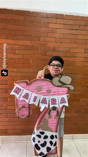✨ Una piñata vaquera muy especial 🤠💖 #piñateriacreativa⁠ ⁠#pinatavaguera⁠ ⁠#pinata7⁠ ⁠#ideasdefiesta⁠ ⁠#hechoamano
