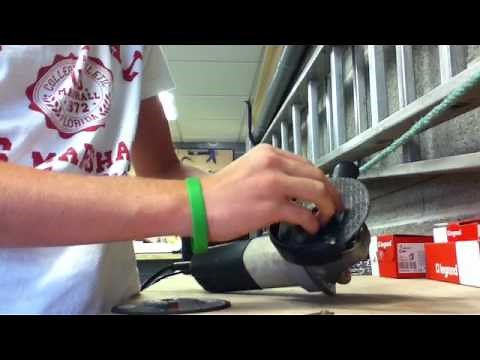 Changer disque de meuleuse - Astuce bricolage: Changer une disqueuse de meuleuse