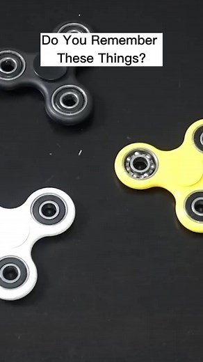144K views · 4.4K reactions | World's Fastest Fidget Spinner #reels #science #engineering #theactionlab #fidgetspinner #viral | The Action Lab | Facebook