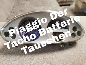 How to replace the instrument panel battery on the Piaggio Fly.