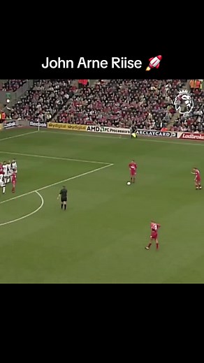 John Arne Riise's Stunning Freekick vs Man Utd